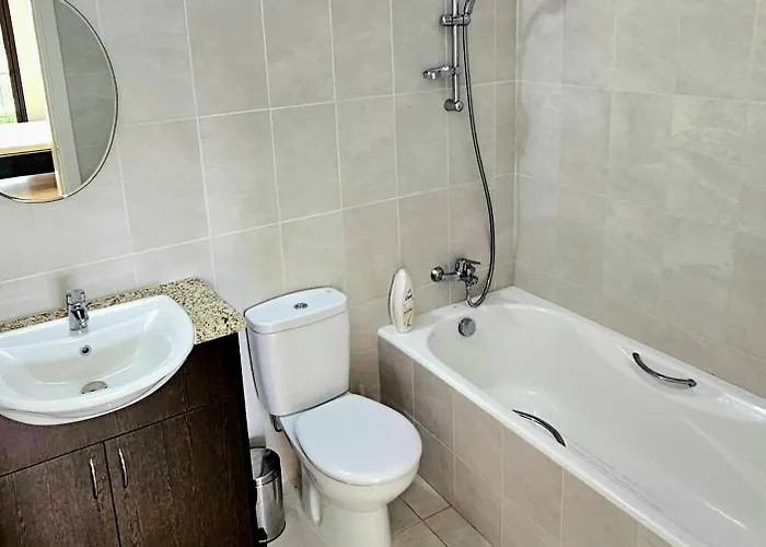 فيلة Hillside Azure *